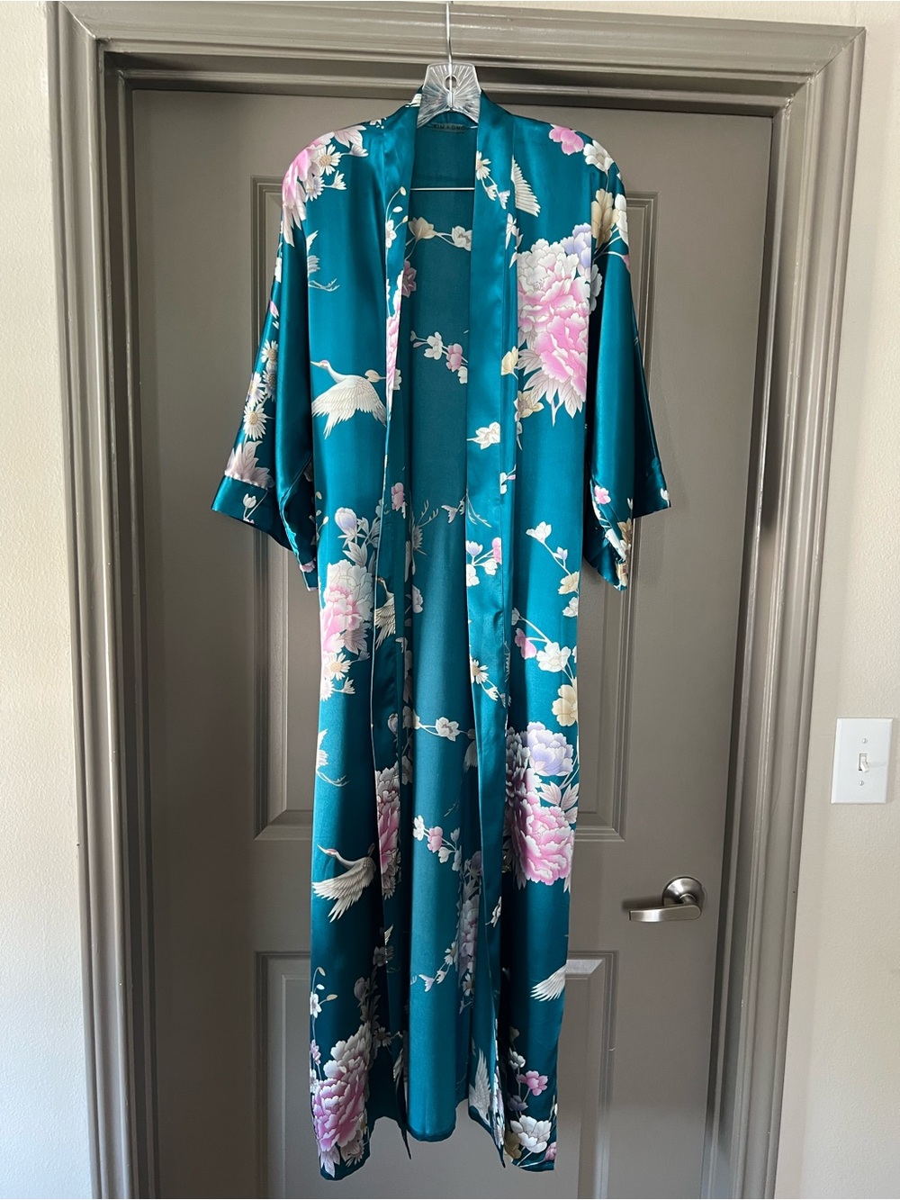 KIM+ONO Chrysanthemum & Crane Peacock Satin Long Kimono Robe